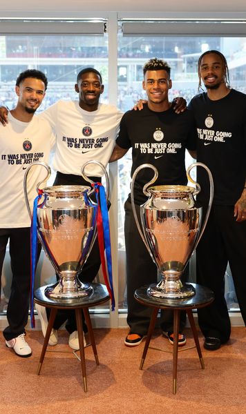 Ici c'est Paris    VIDEO+FOTO.   Starurile lui PSG au adus cele   două trofee Champions League  la Roland Garros: „Primul e istoric, al doilea e legendar! Vom mai aduce unul”