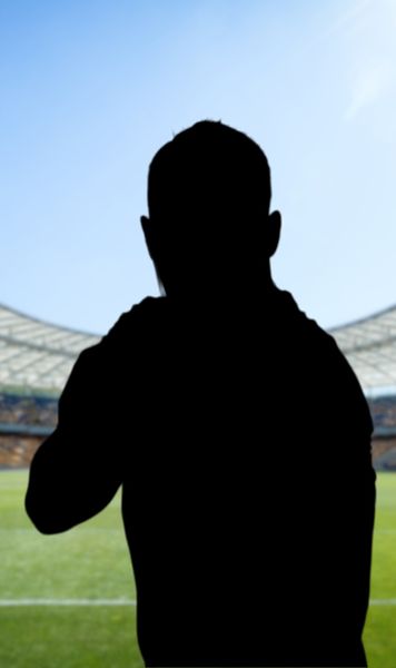 Rudă cu un ministru ales de Eugen Tomac  Un arbitru de top din Liga 1, care a oficiat jumătate de play-off,   are o legătură apropiată  cu un posibil viitor ministru