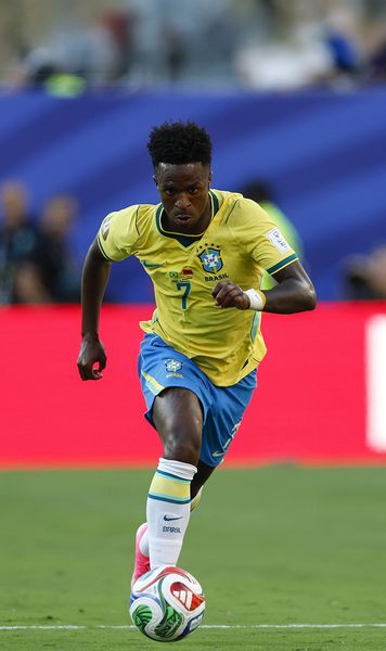„Să fim pregătiți să suferim”  Vinicius a explicat ce n-a mers în semieșecul Braziliei cu Maroc: „Asta ne-a schimbat complet modul de a juca” +   s-a plâns de gazon