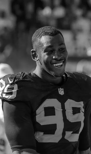 „Suntem devastați”   Fostul jucător din NFL   a murit  la doar 36 de  ani