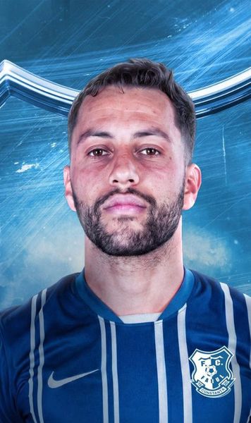  Primul transfer în „era Sabău”  Farul a adus un   mijlocaș francez  + Ce se întâmplă cu Alibec