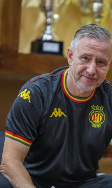Destinație neașteptată!  Echipa cu care a semnat   Laurențiu Reghecampf:  „Clubul a finalizat toate procedurile”