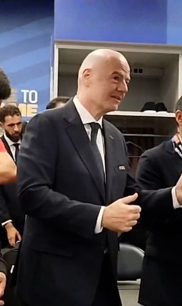 Infantino a mers la iranieni  Președintele FIFA   a intrat în vestiarul  naționalei, după ce jucătorii au cerut ajutor din cauza comportamentului americanilor