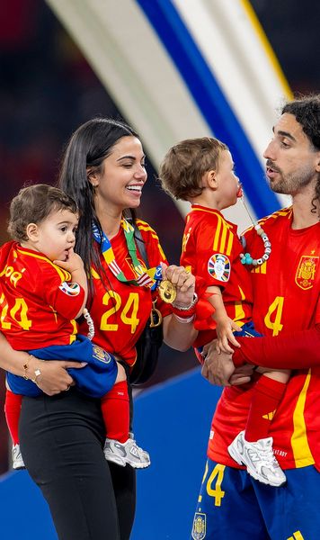 Amenințată cu moartea!  Fanii catalani   au hărțuit-o  pe partenera lui Marc Cucurella dintr-un motiv stupid