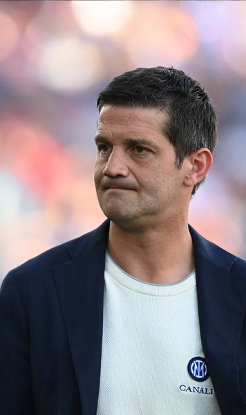 De ce a pierdut Chivu asul!  Cum l-a convins Chelsea pe   jucătorul dat ca sigur la Inter,  dorit mult de antrenorul campioanei Serie A. Pe cine vrea acum