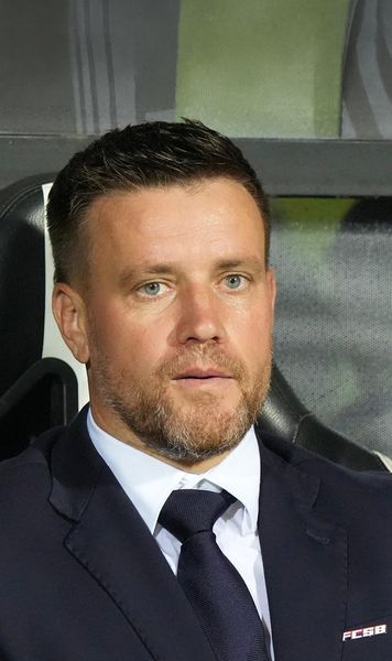Pintilii pleacă în Grecia!  Fostul antrenor de la FCSB   s-a ținut de cuvânt!   Cu cine a bătut palma