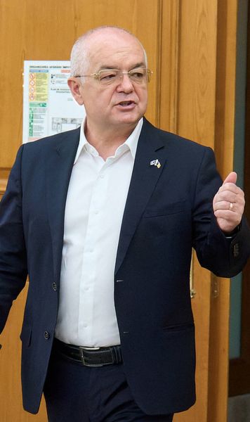 Boc, în „război” cu Rusia  Cum justifică decizia de a interzice imnul și steagul rusesc la Cluj:   „Au ieșit din Ucraina și n-am aflat eu?”  » Dă exemplul Poloniei