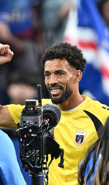 Vozinha a închis dezbaterea soccer vs. football  Necunoscut la startul Mondialului,   portarul Capului Verde  i-a șocat pe americani! E peste toate vedetele lor