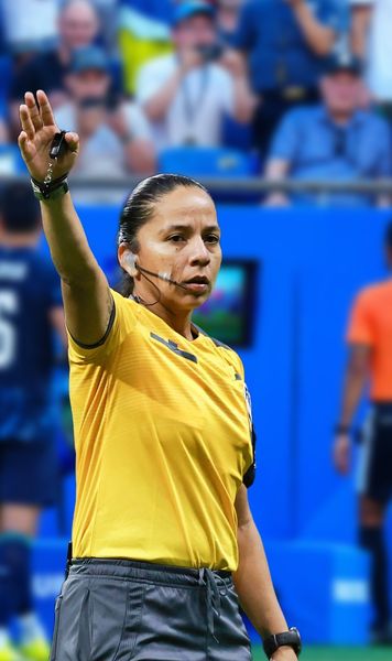 Ea a schimbat soarta Germaniei la Mondial  Povestea Tatianei Guzman,   arbitrul VAR  care l-a chemat pe Jalal Jayed la monitor în meciul cu Paraguay