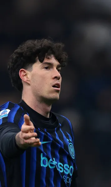 Bastoni, chemat la audieri  Fundașul lui Chivu la Inter, anchetat într-un   dosar de corupere sexuală a minorilor