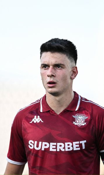 Ultimatum    Rareș Ilie  e aproape de revenirea în Liga 1, dar clubul pune presiune: „Mingea e la el, nu-l putem aștepta la nesfârșit”
