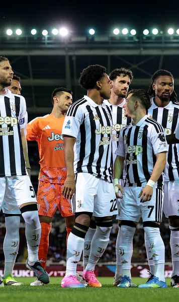 Probleme mari pentru Juventus   Pentru ce a fost   sancționat de UEFA  clubul din Italia