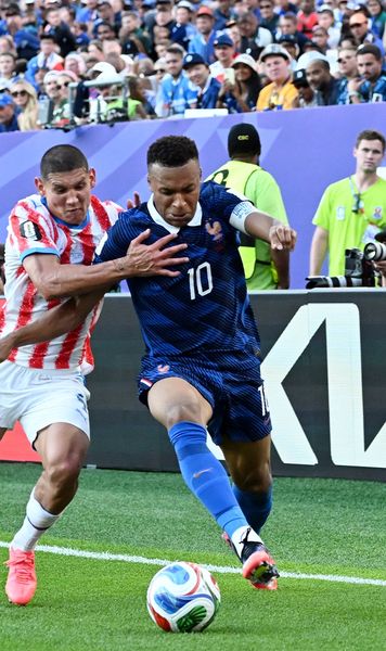 Mbappe pune la zid Paraguayul  Starul Franței, după   duelul dur  cu sud-americanii din optimi: „Dacă trebuie să ne murdărim, o vom face”