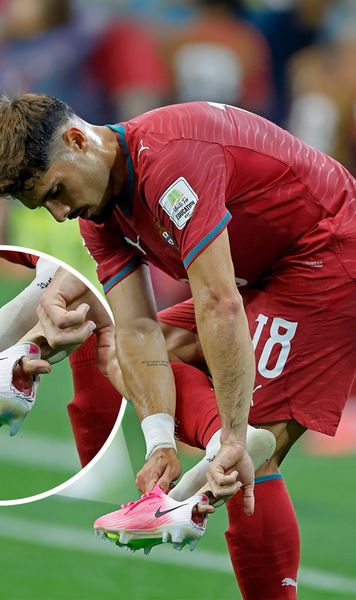 Nu sunt fițe, suferă de un sindrom    FOTO:  De ce a jucat   Pedro Neto cu o gheată ruptă  la meciul Spania-Portugalia, din optimile CM 2026