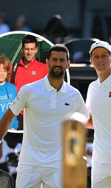 Mai apropiat ca vârstă de fiul lui Nole   Semifinala Wimbledon   Sinner - Djokovic  readuce în atenție o imagine de acum 10 ani și o curiozitate