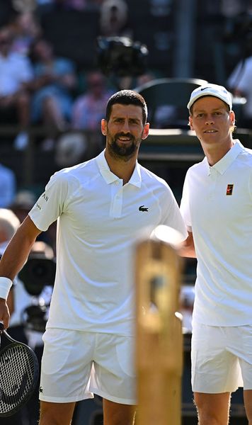 Sinner l-a surclasat pe Djokovic!    VIDEO:   Liderul mondial e    în finală la Wimbledon, unde îl așteaptă Zverev