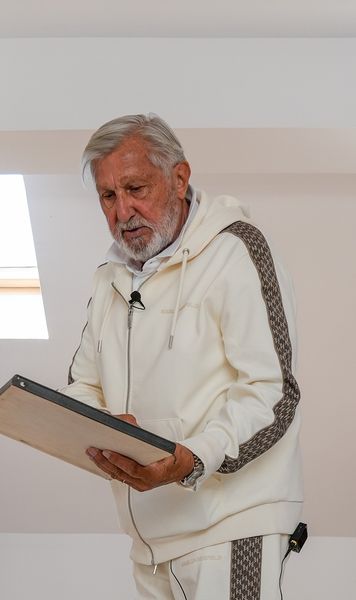Ilie Năstase, sunetul și tunetul tenisului  Interviu de colecție cu cel mai mare tenismen român. Cine l-a botezat „Nasty”,   cum i-a plătit Trump o amendă  și ce i-a spus Mandela