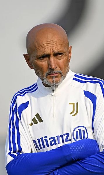 „Preferă să moară de cald”  Antrenorul lui Juventus, cu mânecă lungă la 35 de grade pentru   a nu i se vedea tatuajul:  „Și-a amintit că trebuie să-l acopere”