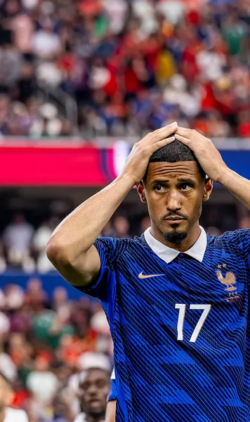 „Nu mai pot, spatele meu e distrus!”   Starul lui Arsenal va lipsi o perioadă îndelungată, după ce   problemele sale s-au agravat la Mondial