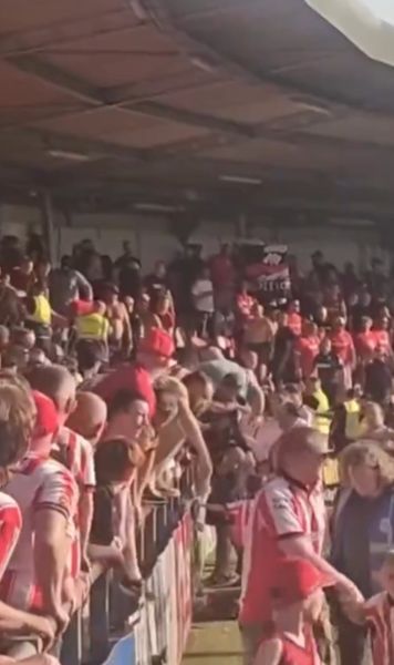 Scapă cine poate!    VIDEO.  Haos în preliminariile Europa League.   Femeile și copiii au coborât pe teren  din cauza incidentelor din tribune