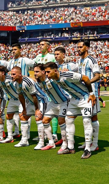 Petiția care a zguduit fotbalul   Au cerut   excluderea permanentă a Argentinei  de la Mondial și au adunat 23 de milioane de semnături!
