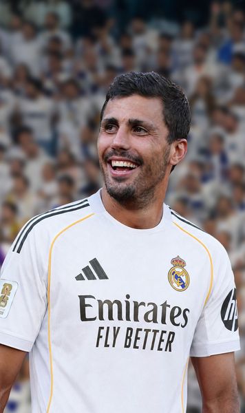 Rodri, acord cu Real?    Madrilenii îi oferă un contract până în 2030,  dar Manchester City vrea să-l convingă să rămână în Premier League