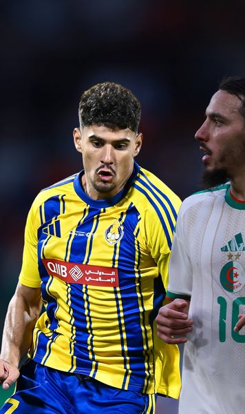FCSB poate profita    Florinel Coman  are zilele numărate în Golf, după ce Al Gharafa a transferat o vedetă de la AC Milan