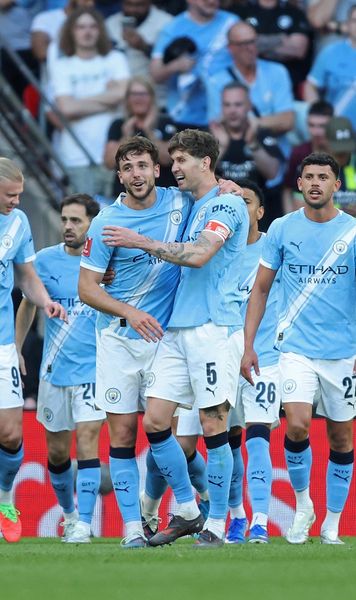 Acord cu Inter   Echipa lui Cristi Chivu   s-a înțeles  cu un jucător care a scris istorie la Manchester City » Transferul lui Romero, blocat