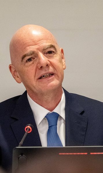 Infantino intervine   Președintele FIFA face noi precizări după ce inițiativa sa a fost dur contestată:   „Nu este o obligație”
