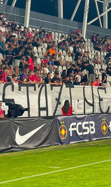 LE-AU ÎNTORS SPATELE   Peluza Nord FCSB, mesaj dur către jucători la meciul cu Farul: ultrașii au absentat din peluză, dar i-au taxat printr-un  banner acid