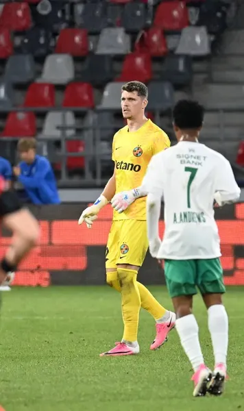 MM Stoica a cerut să nu fie în lot  Oficialul FCSB-ului a explicat absența absența lui  Târnovanu  din meciul cu Farul: „E mai bine să-l lăsăm”