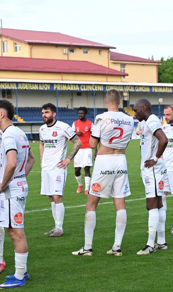 Retrogradați cu salarii de top   Fotbaliști cu  contracte de 10.000 de €/lună  au dat în judecată clubul retras din Liga 2