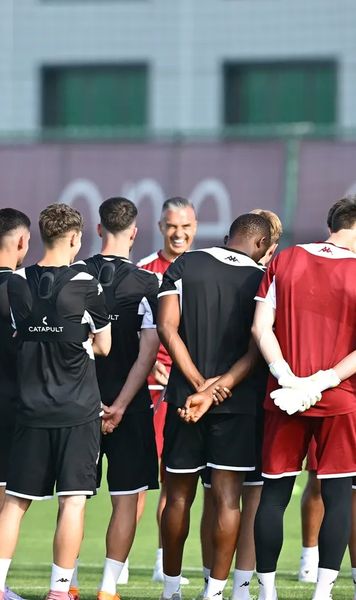 Rapid a ratat transferul  Atacantul  dorit de Pancu  a semnat chiar cu fosta formație a antrenorului giuleștenilor