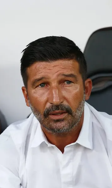 Folha, out de la CFR Cluj!  Portughezul a fost dat afară după doar șase meciuri oficiale »  Eșecul cu Tromso  i-a fost fatal