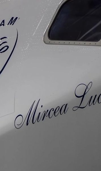 Cum arată aeronava „Mircea Lucescu”   FOTO+VIDEO.  TAROM a publicat imagini noi cu  avionul care va purta numele marelui antrenor.  Este ultra-modern