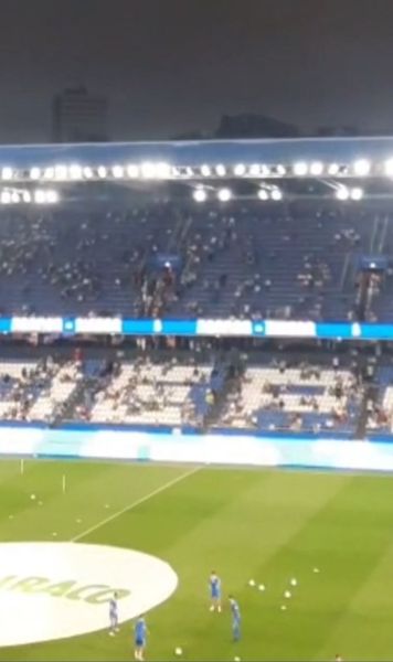 Spectacol în Spania   VIDEO.  Momentul în care eclipsa solară „cucerește” stadionul înainte de meciul  Deportivo la Coruna - Real Madrid