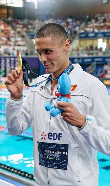 „14-15 km de înot pe zi”  David Popovici, despre munca titanică din spatele celor  două medalii europene de aur:   „Mă consider mult mai matur”