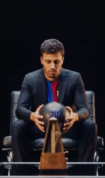 Rodri, prezentare spectaculoasă   VIDEO+FOTO:  Cum a anunțat Barcelona  transferul  starului spaniol: „Stăpânul spațiului și al timpului”
