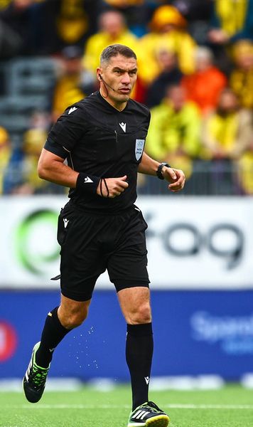 Kovacs, din nou în Liga Campionilor   Arbitrul român  a fost delegat  la un meci încins din play-off