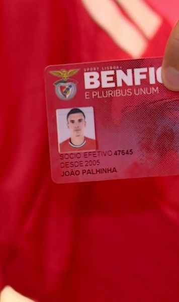 Transferul ascunde un detaliu incredibil  A crescut la rivală, dar are card de socio al clubului  de la 10 ani