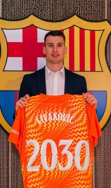 Barcelona nu se oprește   Catalanii  au transferat un portar  de la o echipă din estul Europei