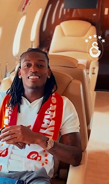Turcii iau tot!  Un alt star mondial ajunge în Super Lig:  Rafa Leao la Galatasaray.  Cât a costat și ce salariu va avea. Curg milioanele!