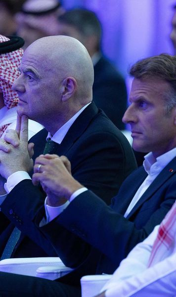 Se apără cu banii FIFA!  Infantino folosește milioanele forului mondial ca  să-și spele imaginea . Întâlnire cu Macron și prințul controversat