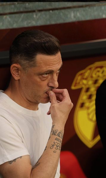 Uluitorul caz Rădoi  De ce antrenorul nu e o variantă bună pentru nicio echipă de club.  Are o mare problemă