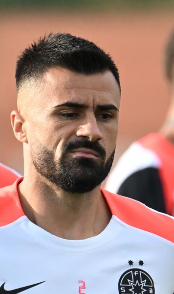 Noi probleme pentru Crețu  A lipsit de la antrenamentul FCSB și are  șanse infime  să joace cu FC Argeș