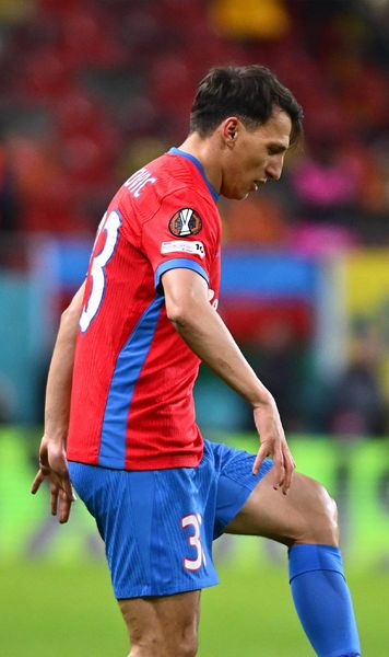 Sacrificat  Veteranul FCSB,  scos de pe lista pentru Liga 1,  după transferurile lui Becali! + încă o plecare