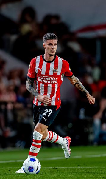 Dennis Man, ce ghinion  Presa din Olanda, anunț înainte de  derby-ul PSV - Ajax.  Ce se întâmplă cu internaționalul român
