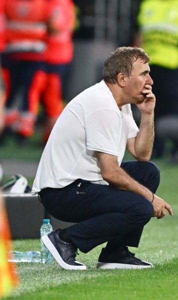 Avertisment pentru Hagi  Vârful Suediei e deja în formă la Liverpool.  De ce profită Isak