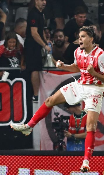 MVP surpriză în Derby de România   VIDEO+FOTO.   FCSB  n-a putut să-l anihileze:  „E ca un vis, nu-mi vine să cred ce am făcut”