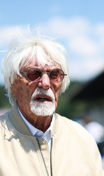 Ecclestone, reținut la 95 de ani!  Polițiștii au descoperit  o pușcă în avionul său privat.  Cum se apără fostul șef al Formulei 1
